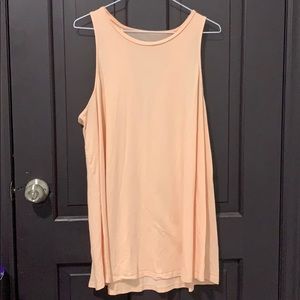 Super comfy work out tank top!